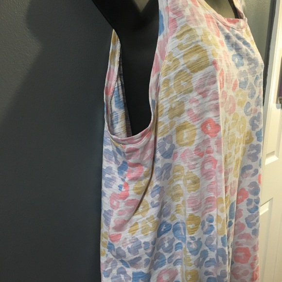 Loose fitted Pajama sleeveless colored Cheetah print size Large - Picture 3 of 8